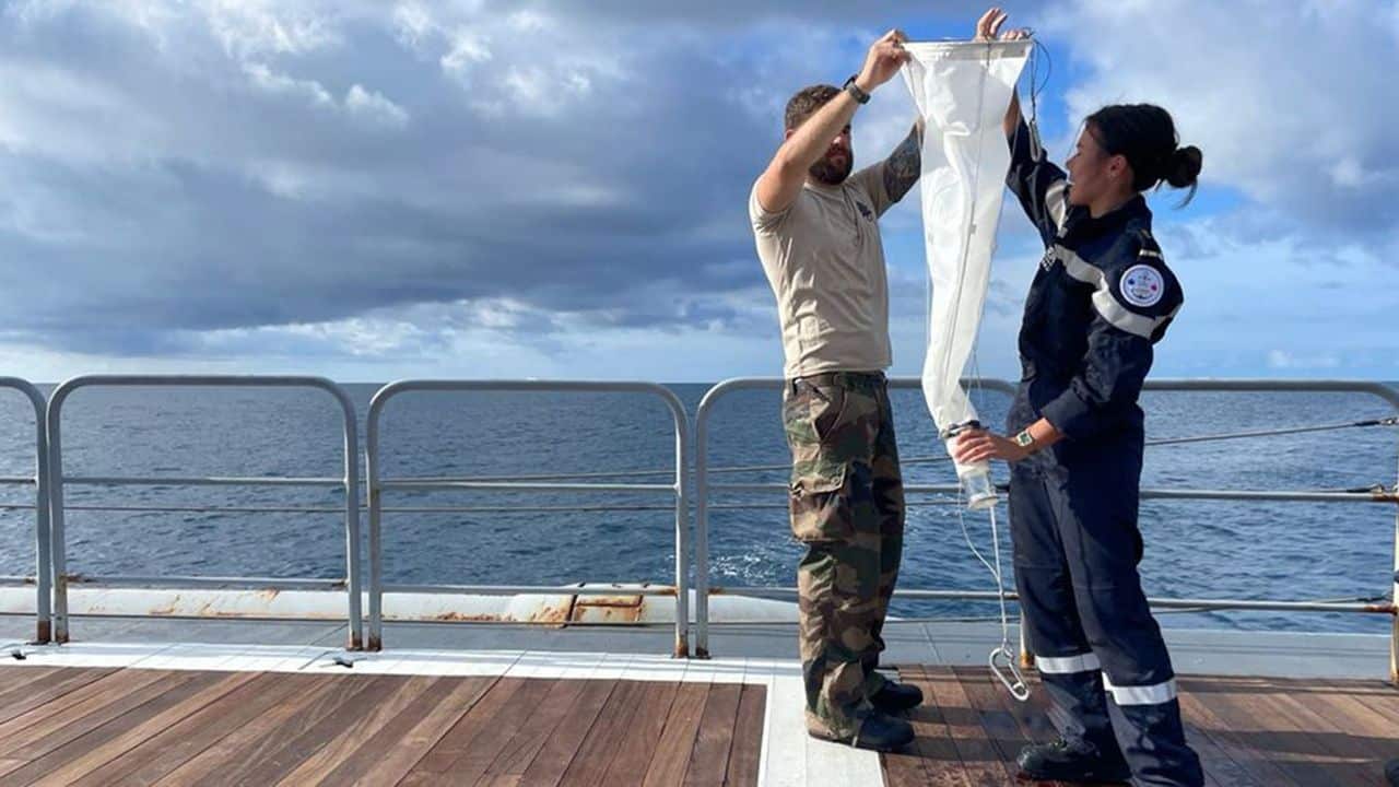 , Mission Bougainville : cap sur le plancton avec la Marine nationale