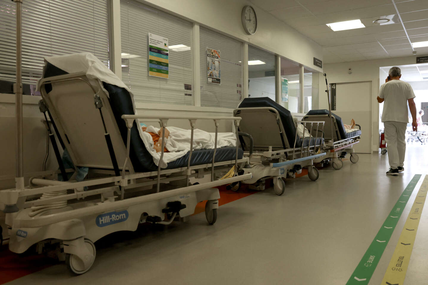 , Urgences : une nuit passée sur un brancard augmente de 40 % le risque de mortalité des patients âgés